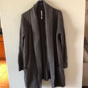 Leo & Nicole Open Cardigan Sweater